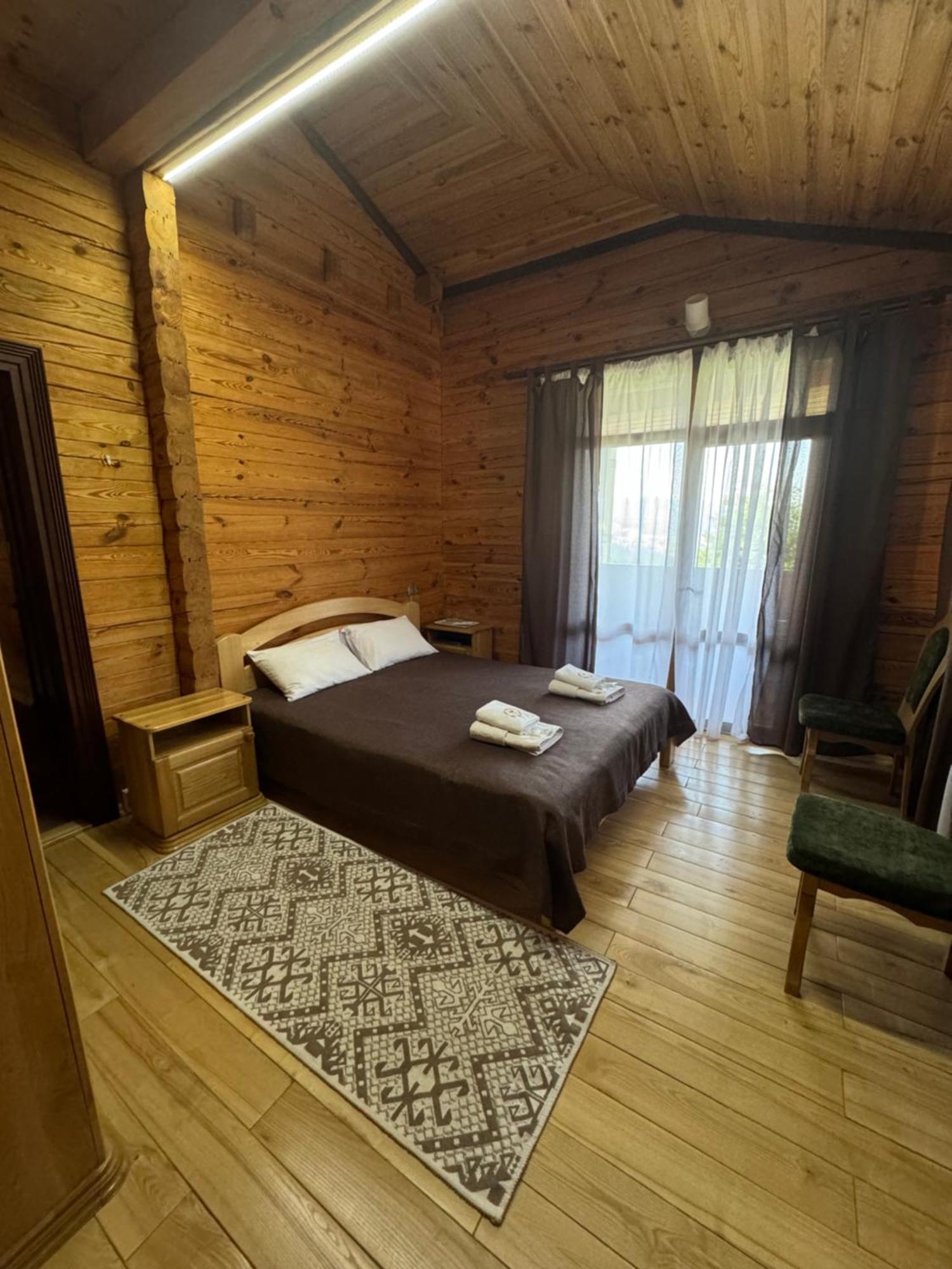 Ferienwohnung Golden Nest Jablunyzja Exterior foto